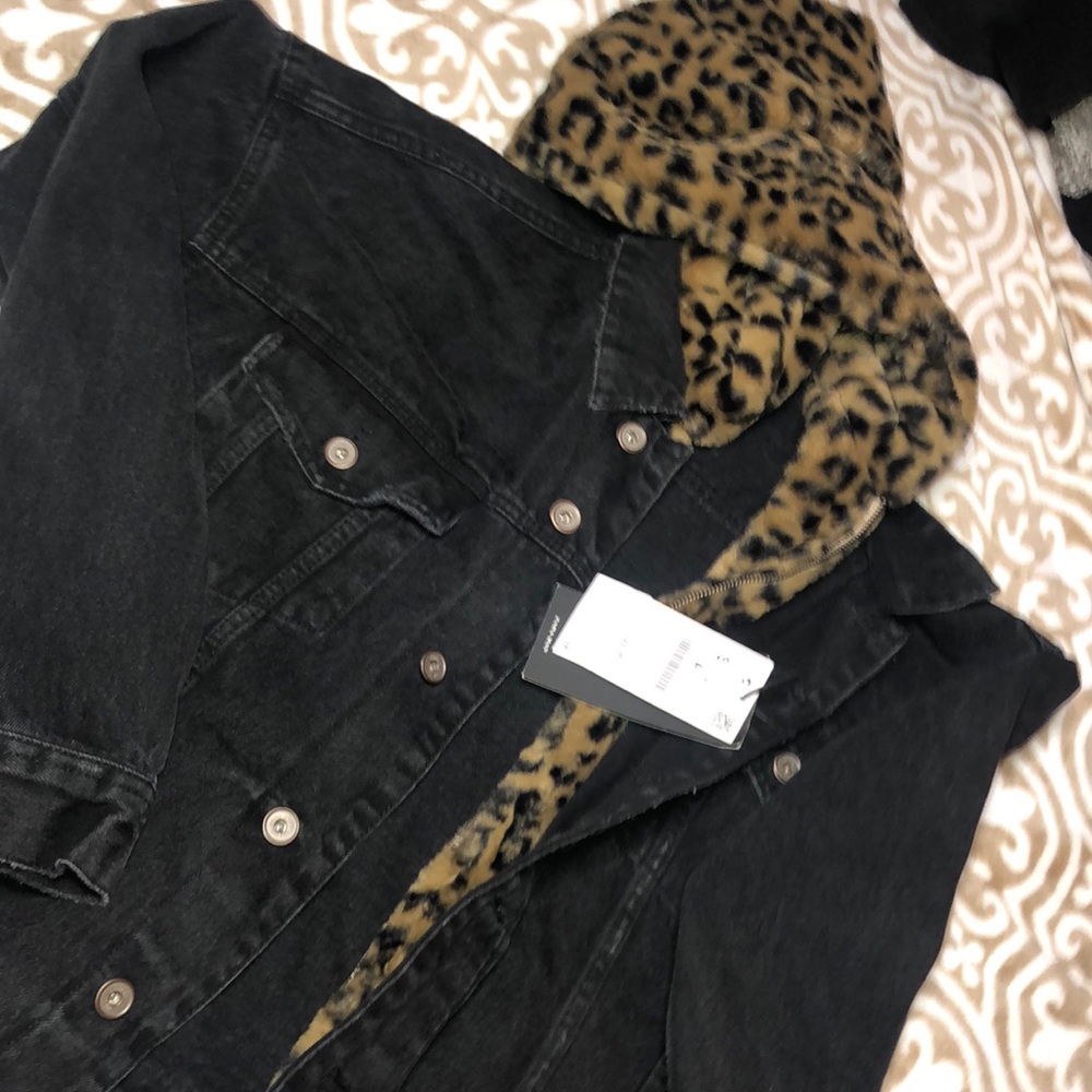DENIMWEAR black leopard jacket !!!